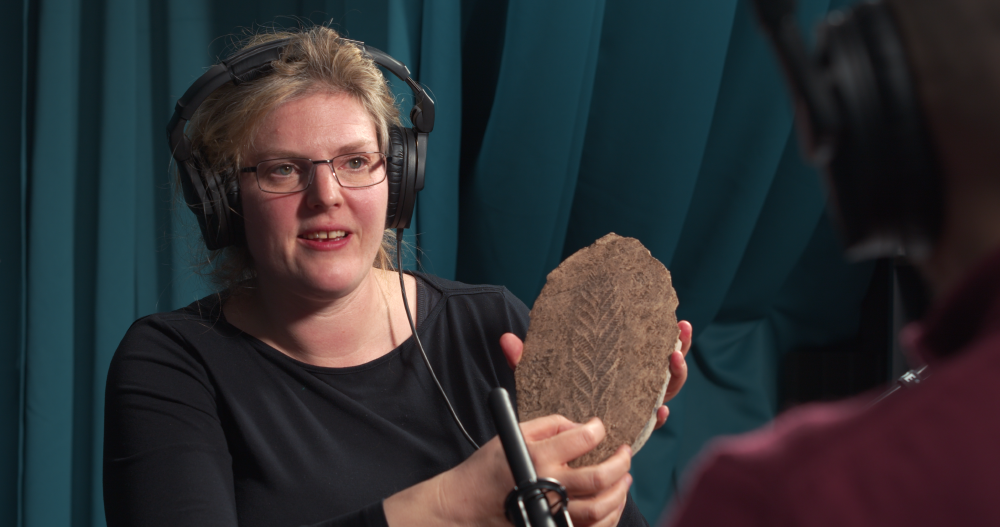 5 - Bullaki Science Podcast with Emily Mitchell showing fossil cast