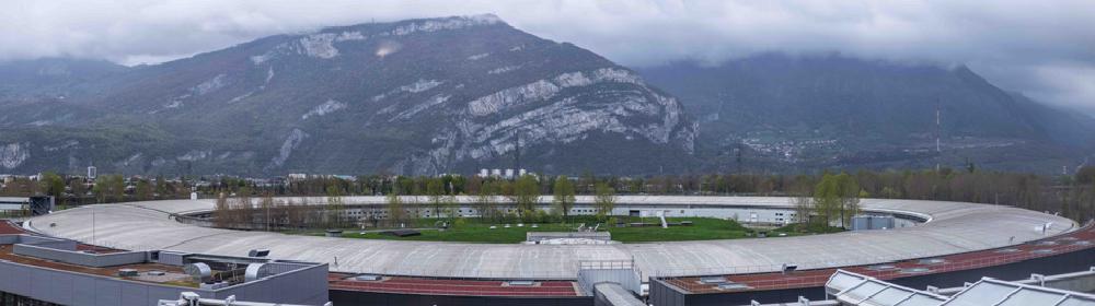 3 - ESRF with mountain in the background